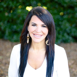 Meet your Posher, Hilary